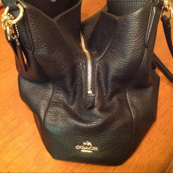 Coach Handbags - Coach pebble leather handbag